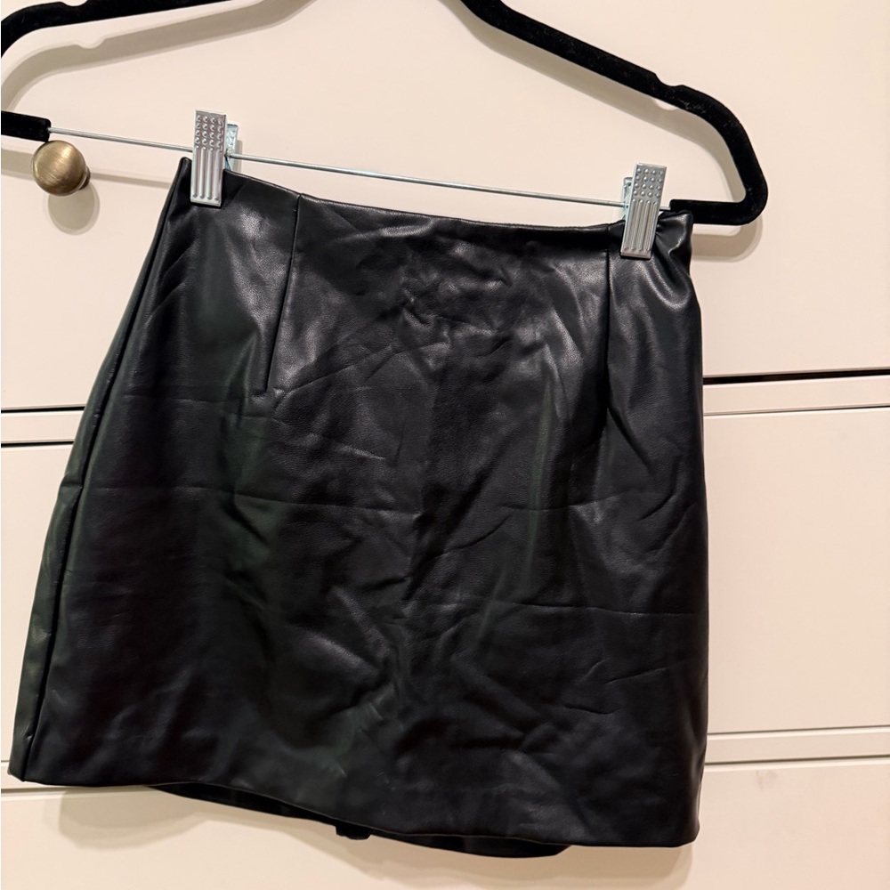 Abercrombie Black Leather Mini Skort